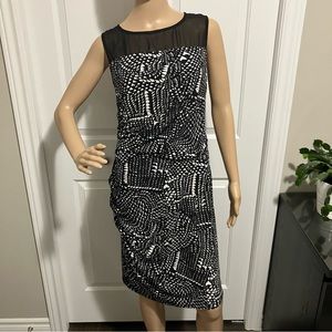 Ricki's | Black & White midi lightweight dress